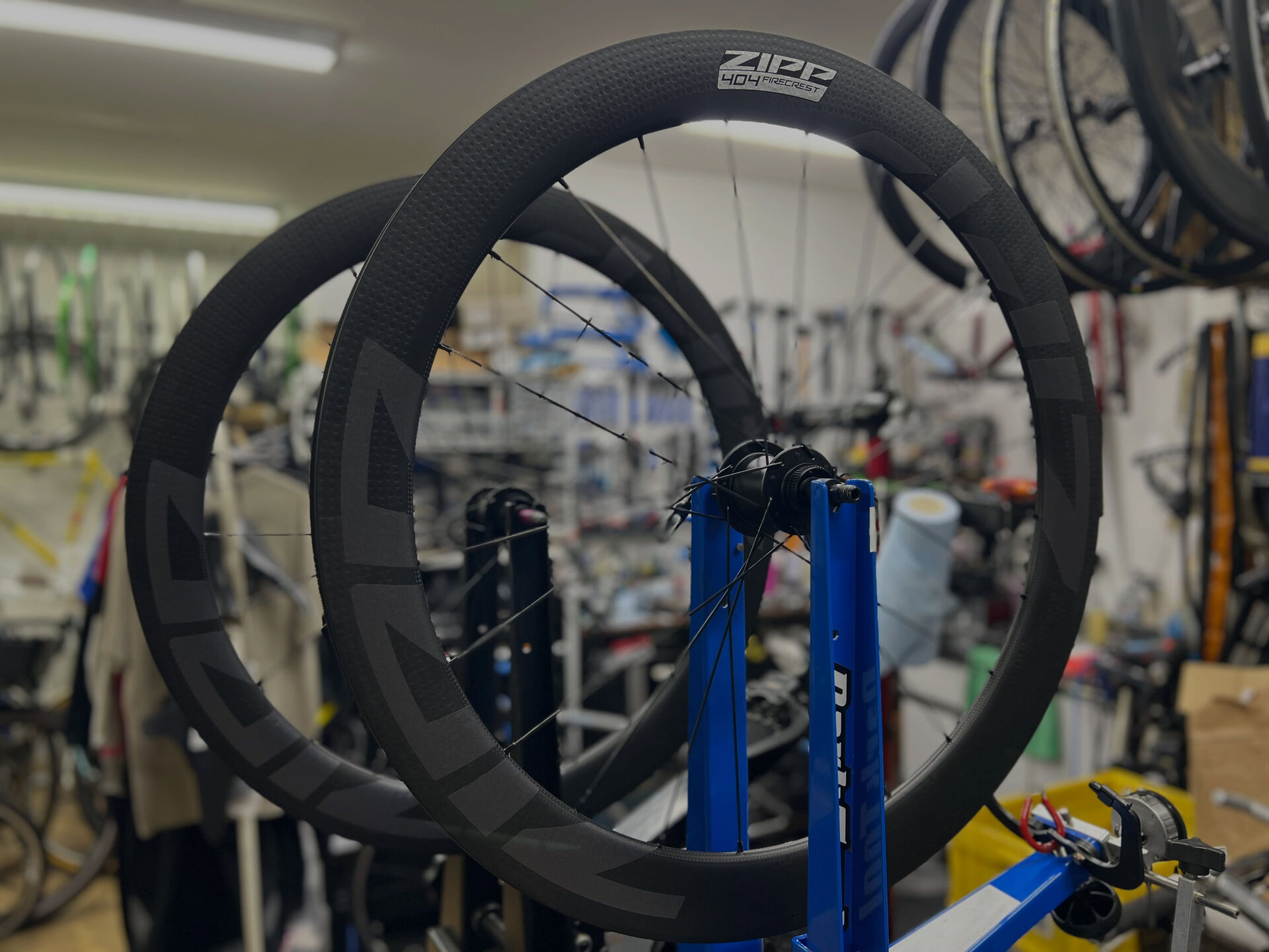 ZIPP 404 Firecrest Tubeless Di